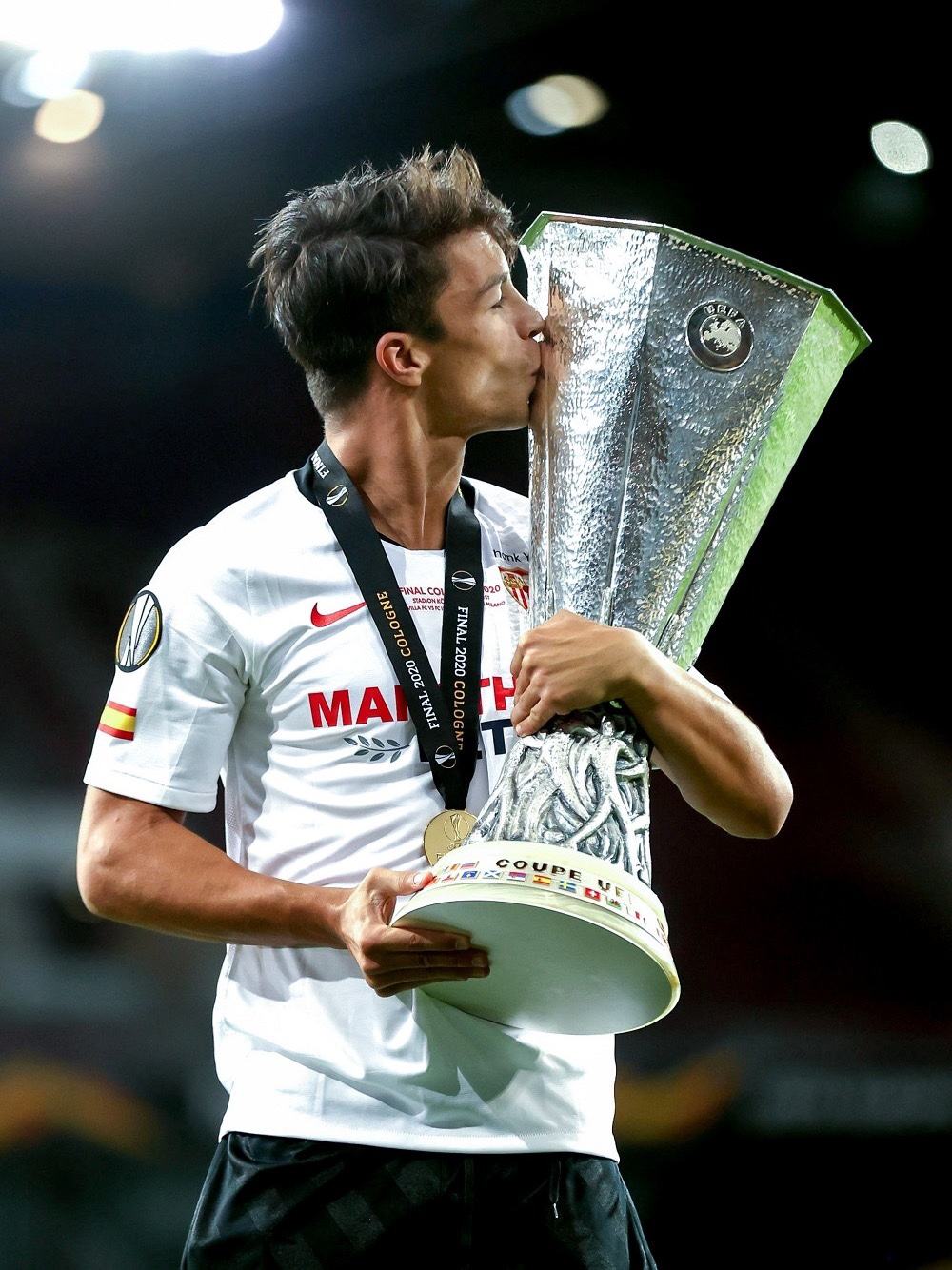 转折点费耶诺德更衣室发声，西甲赛后攻防权衡，信心回归，医务组通报恢复的简单介绍