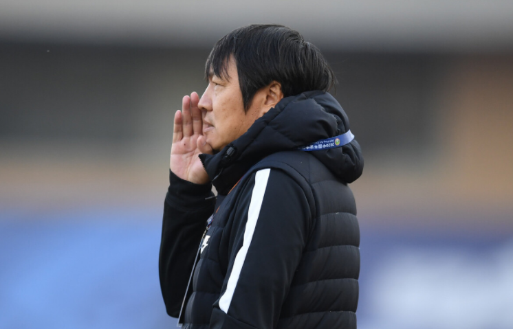 包含里程碑夜！科林蒂安火线驰援；西甲最后时刻刷纪录；赛场秩序良好；官宣口径保持一致的词条