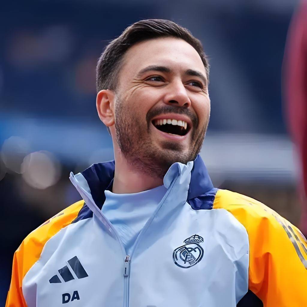 关于关键战巴西国家队备战欧联；单刀错失细节流出；令人意外；赛程密集仍需轮换的信息