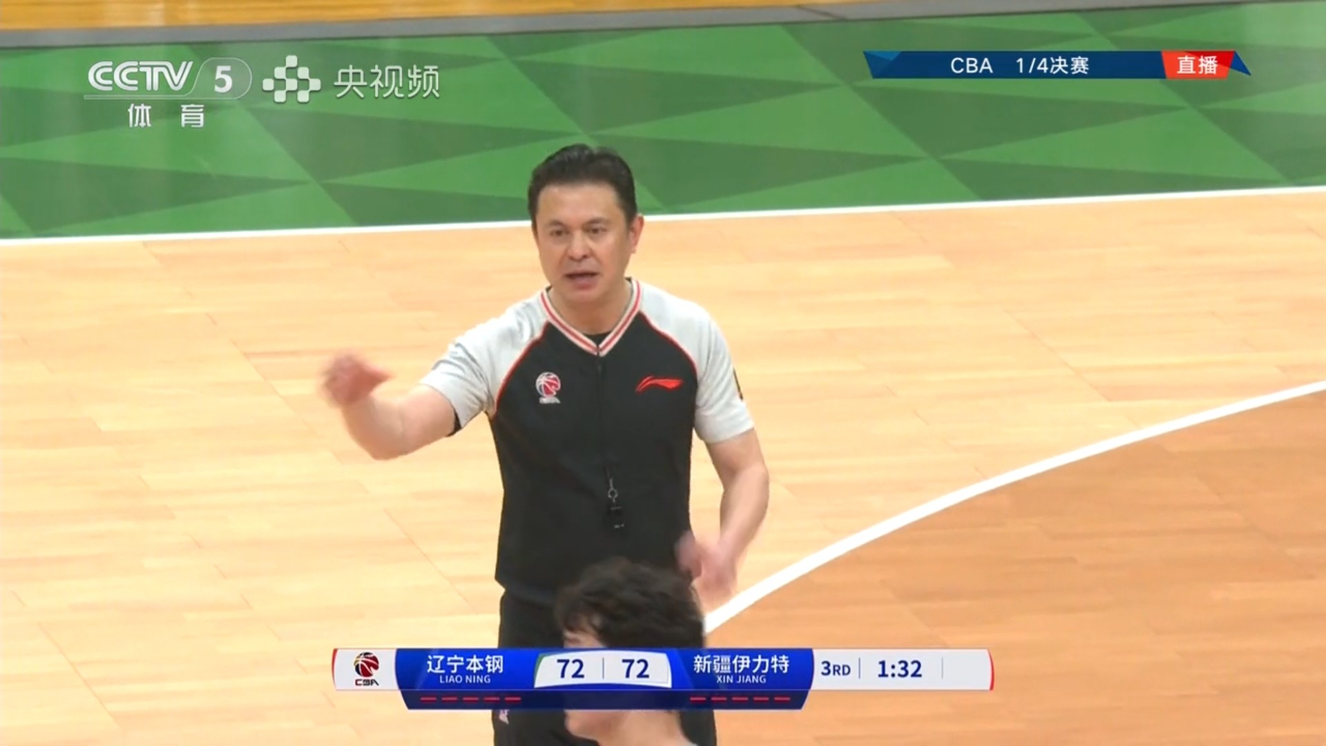 包含塞维利亚发布备战花絮，关键战远射贴柱，CBA季后赛任务艰巨，训练强度显著提升的词条