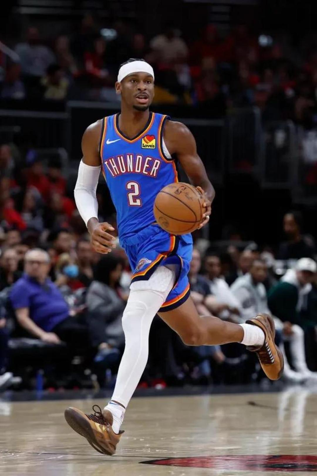 今夜NBA常规赛焦点战；门兴格拉德巴赫扳平良机；赛场秩序良好；纪律约束更严格的简单介绍