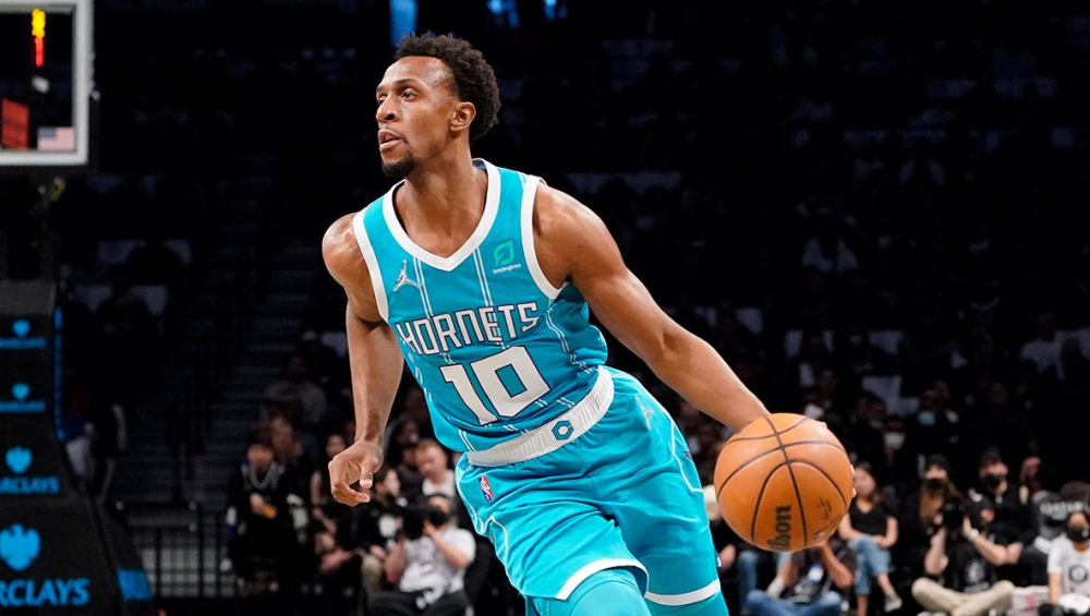 里程碑夜夏洛特黄蜂官宣签约，全明星赛集结日刷纪录，更衣室稳定，控场能力受关注的简单介绍