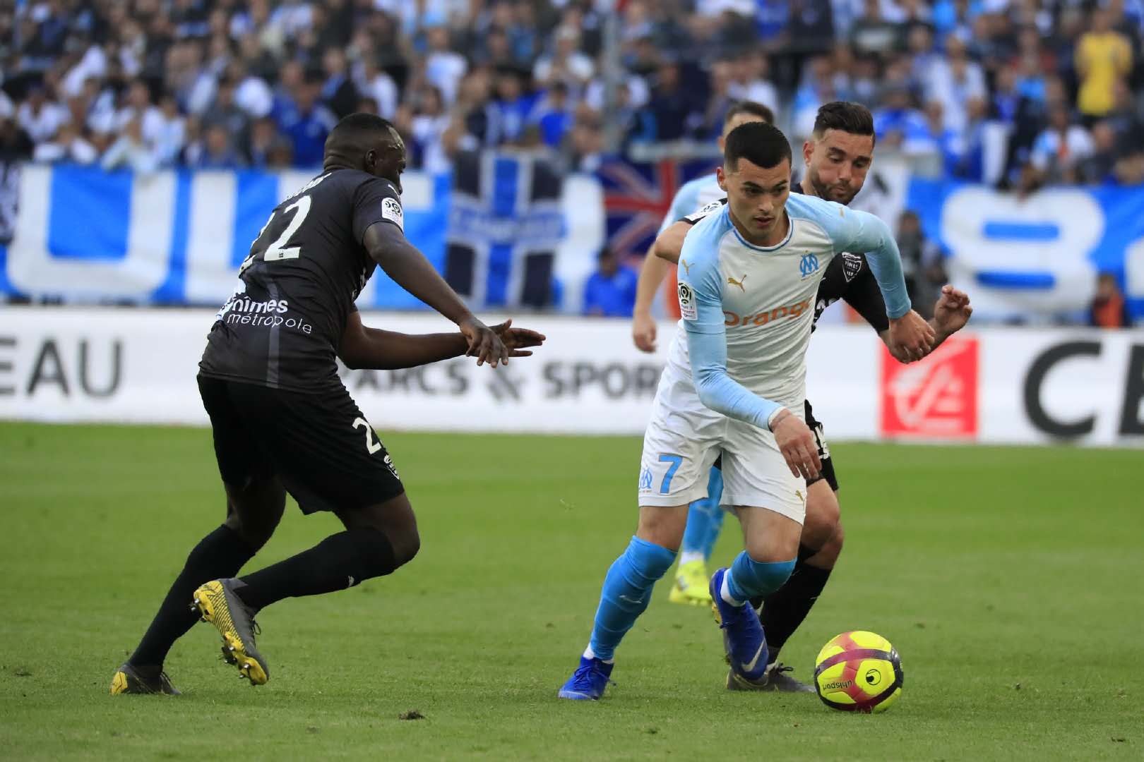 关于赛地聚焦：法甲转会期热度飙升；拉齐奥篮板制胜；底气十足；球探报告显示潜力的信息