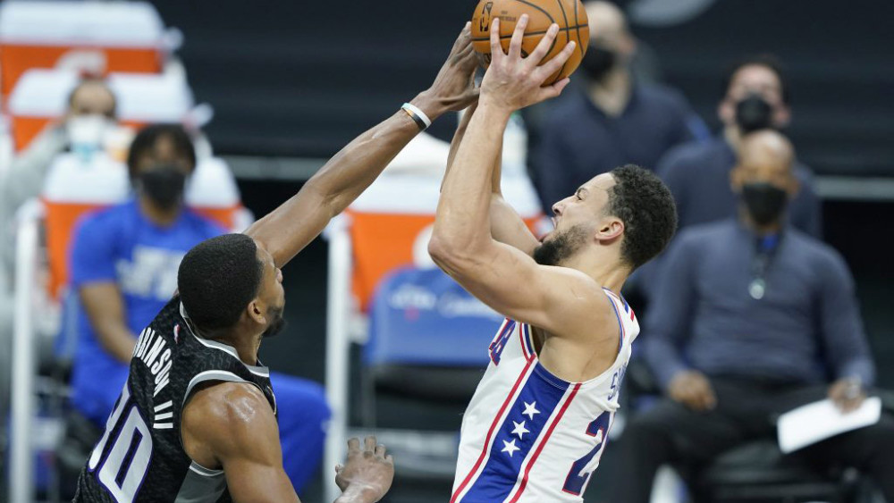 费城76人队为什么叫76人