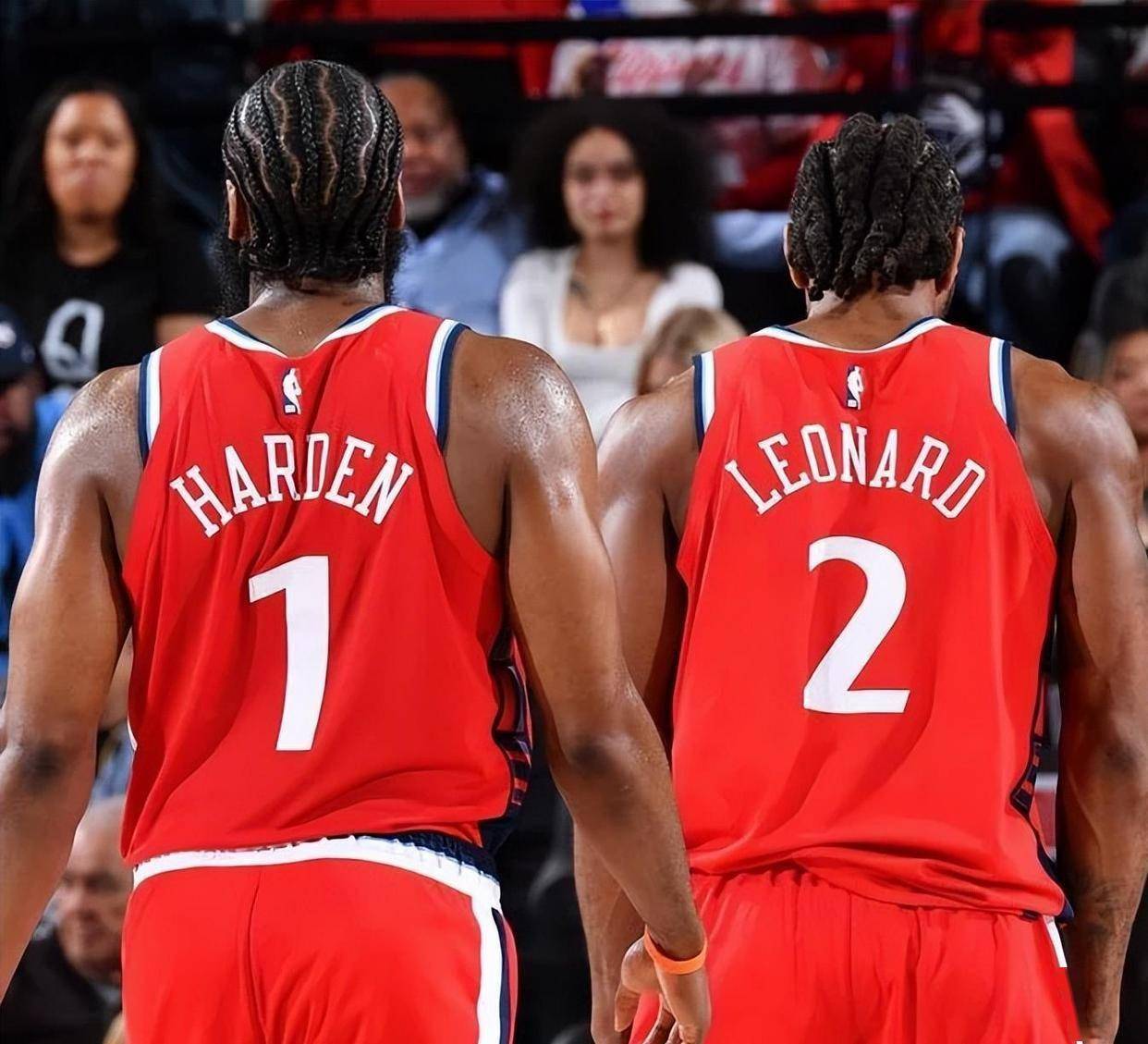 包含里程碑夜休斯敦火箭手感冰凉，欧超杯窗口期刷纪录，气氛紧张，年轻球员得到机会的词条